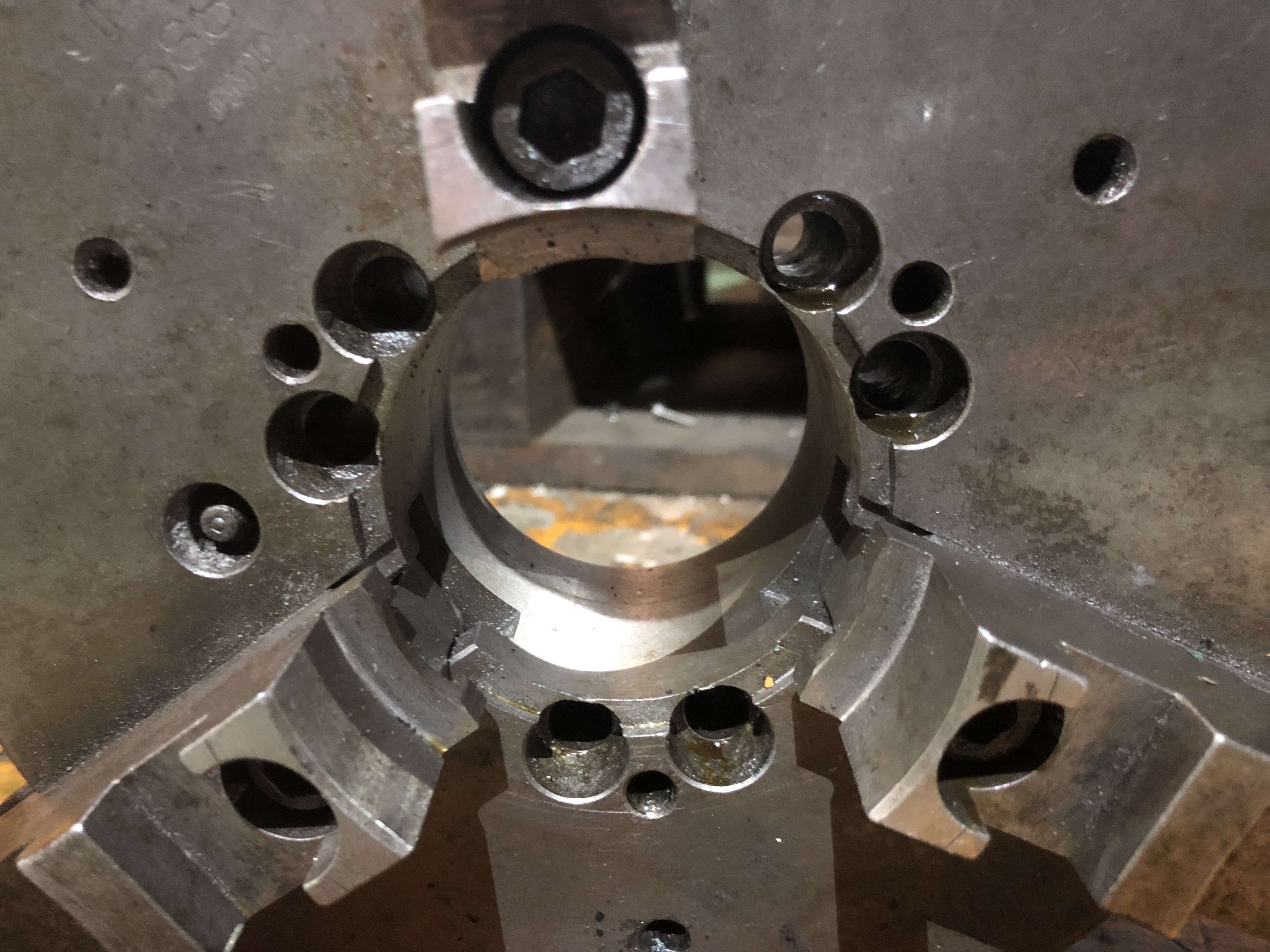 SEIKI 3爪スクロールチャック 73S846JMDφ200