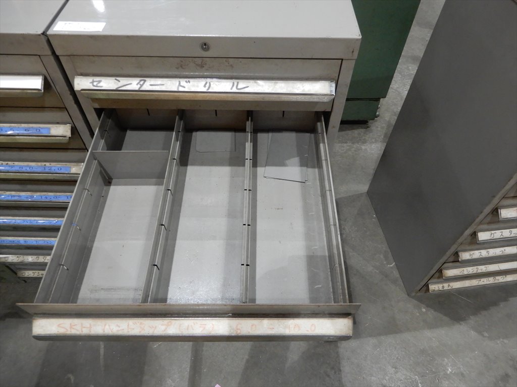 キャビネット 450×440×H880　8段　鍵無し