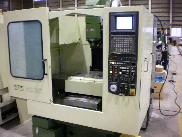 三菱電機 タッチパネル GT1675M-STBD | マシンライフ