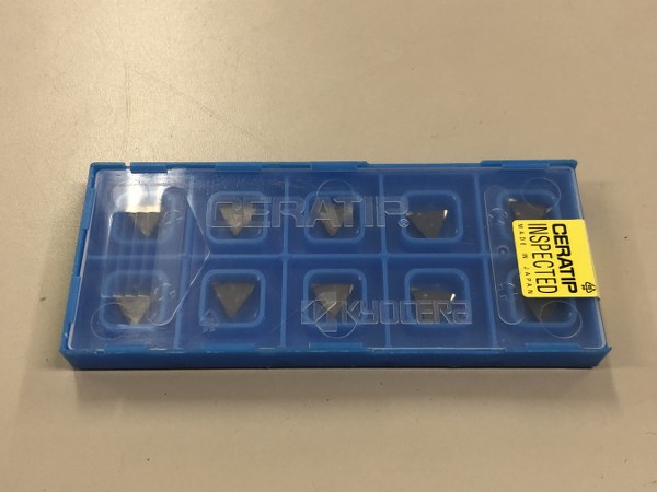 京セラ/Kyocera チップ TPGR090204L-F TPGR1.81.51L-F