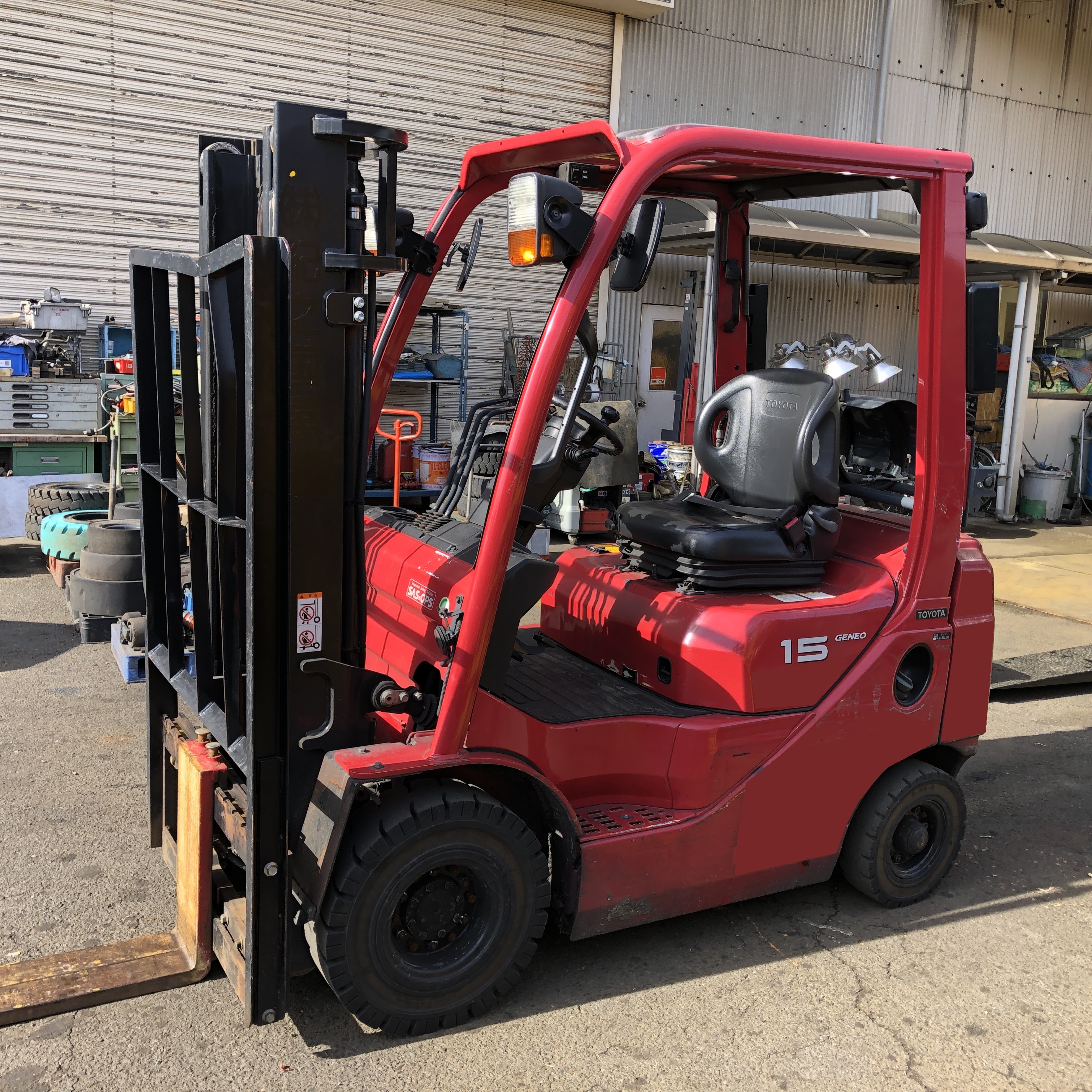 トヨタ 1.5Tフォークリフト 02-8FGL15 | マシンライフ