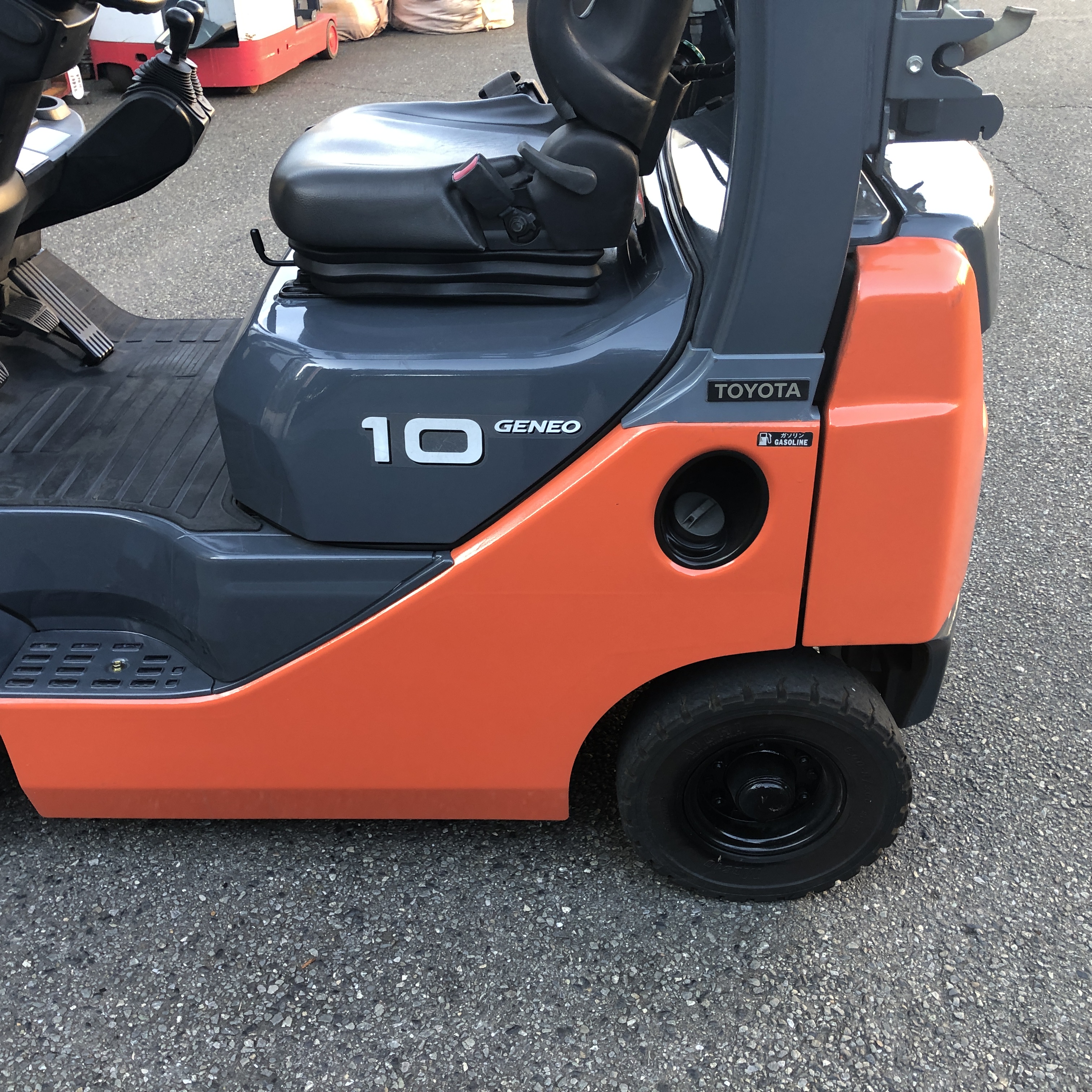 トヨタ 1Tフォークリフト 8FG10 | マシンライフ