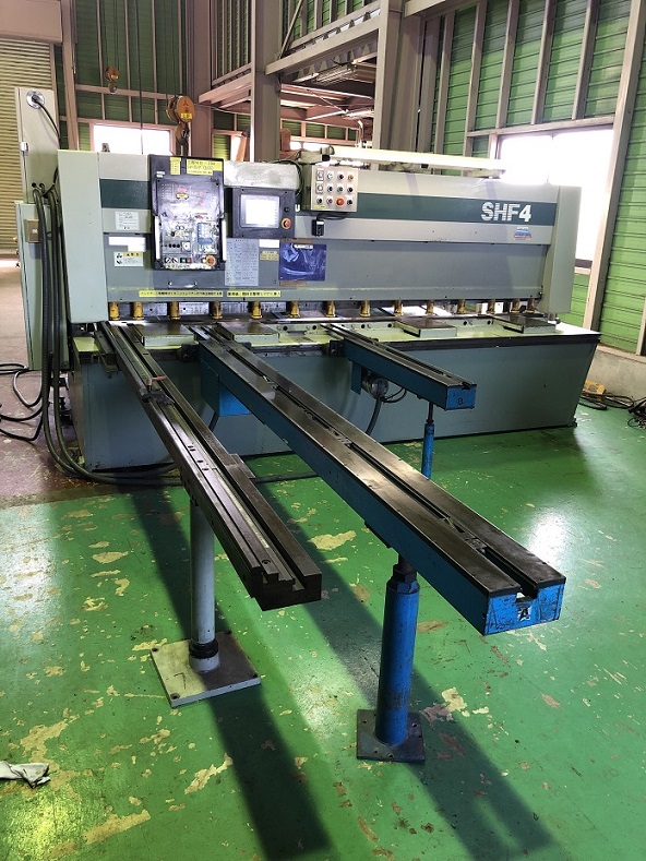 コマツ 3100mm油圧シャーリング SHF4×310 | マシンライフ