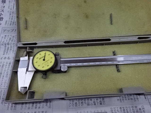 MITUTOYO｜ミツトヨ ダイヤルノギス D15F