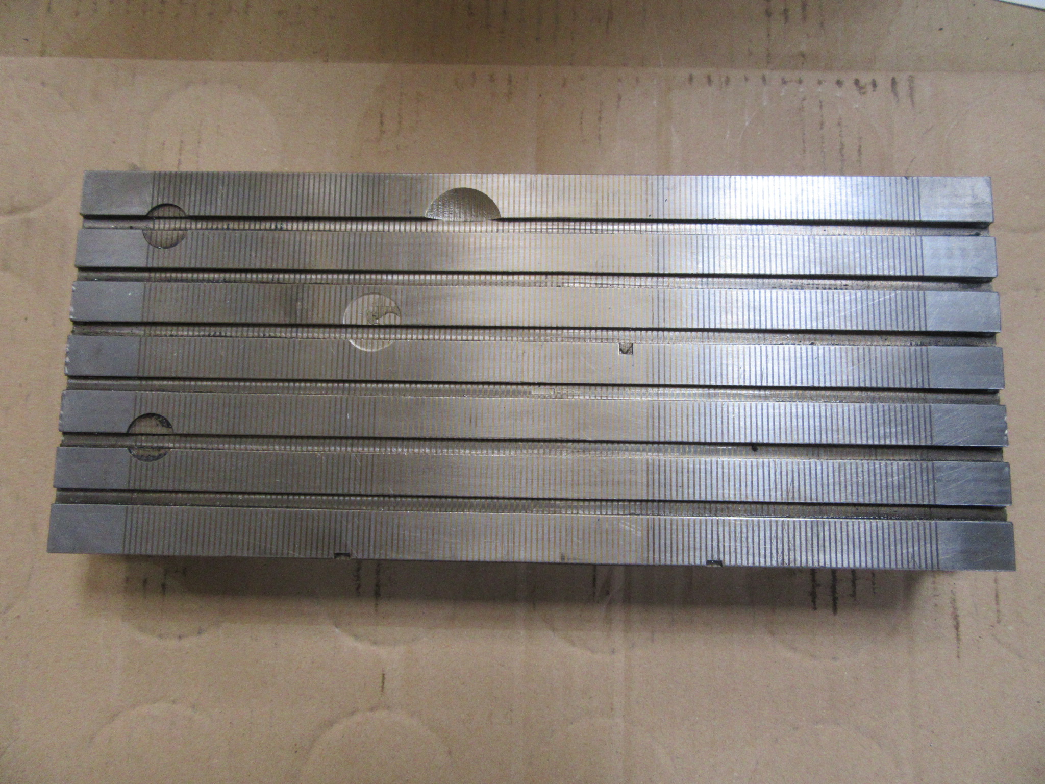 カネテック/KANETSU マグネットチャック RMWH-1025A