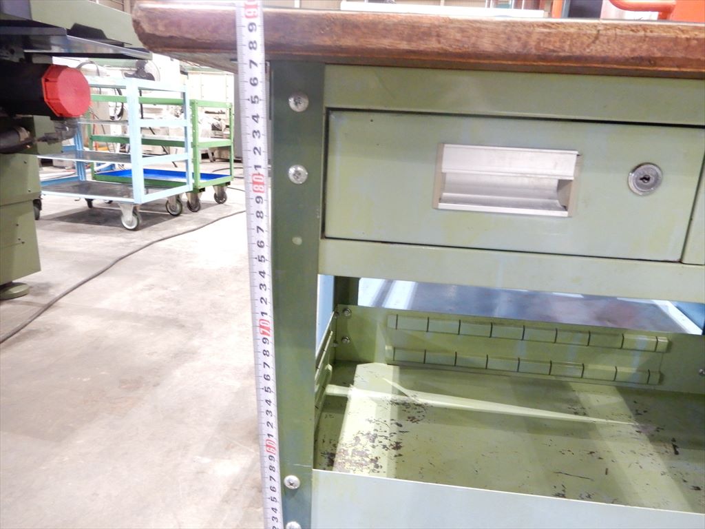 ツールワゴン 750×500×900mm タイヤ付 鍵なし
