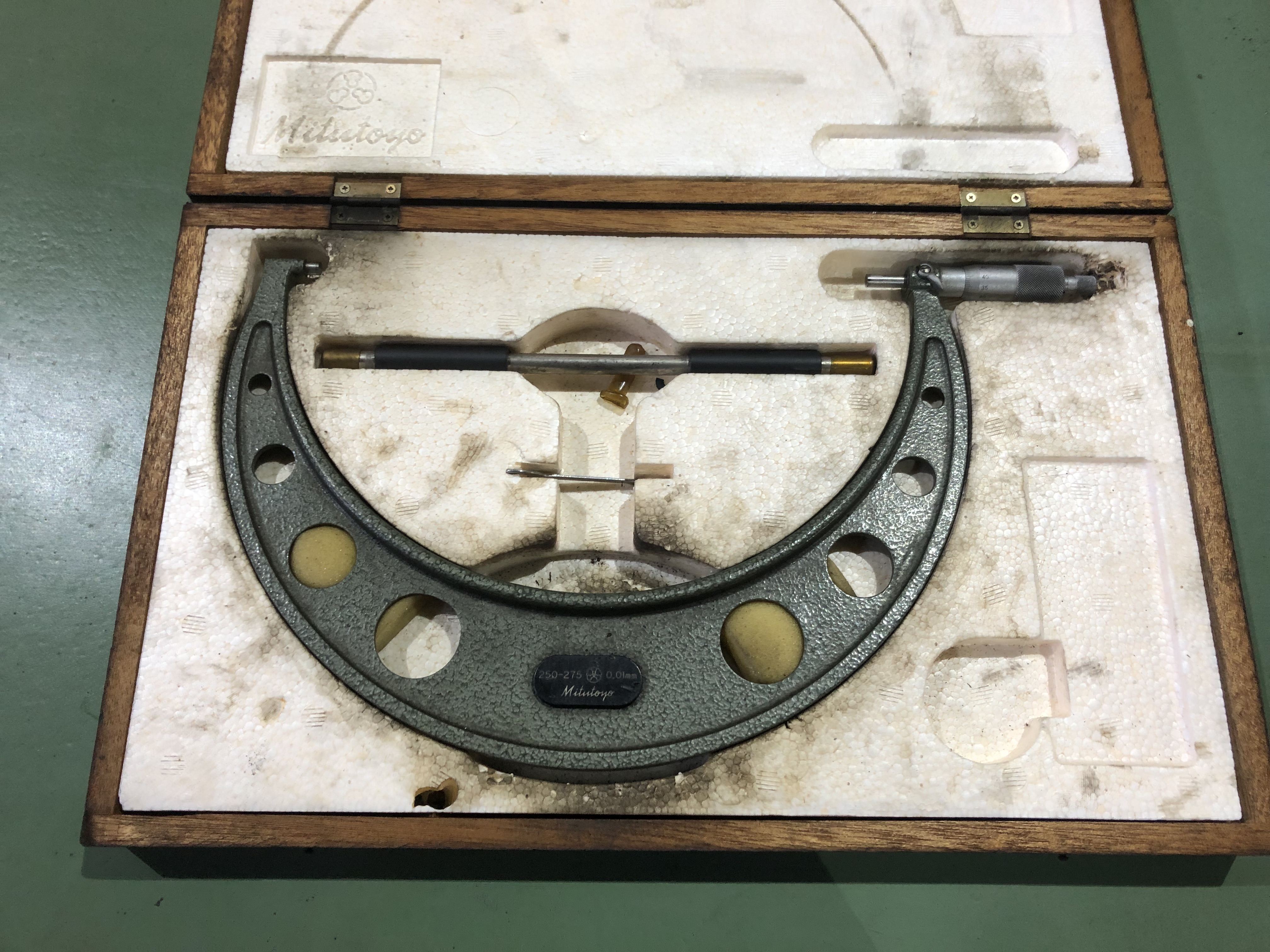 ミツトヨ/Mitutoyo マイクロメータ 250-275(0.01mm)