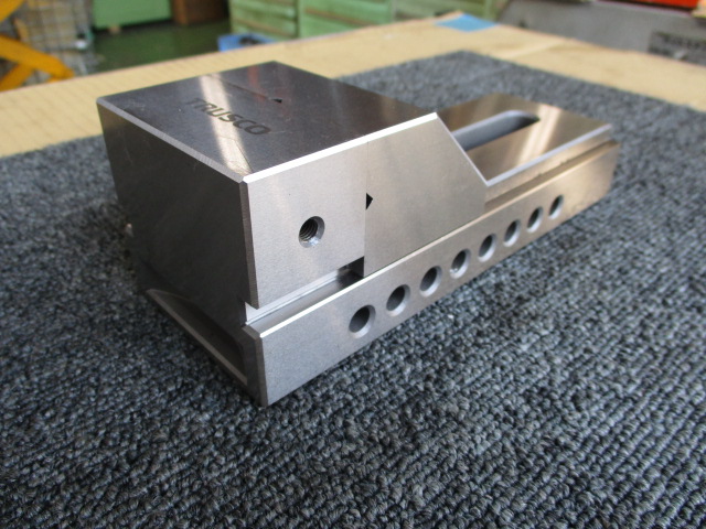 TRUSCO｜トラスコ中山 精密バイス VA-75