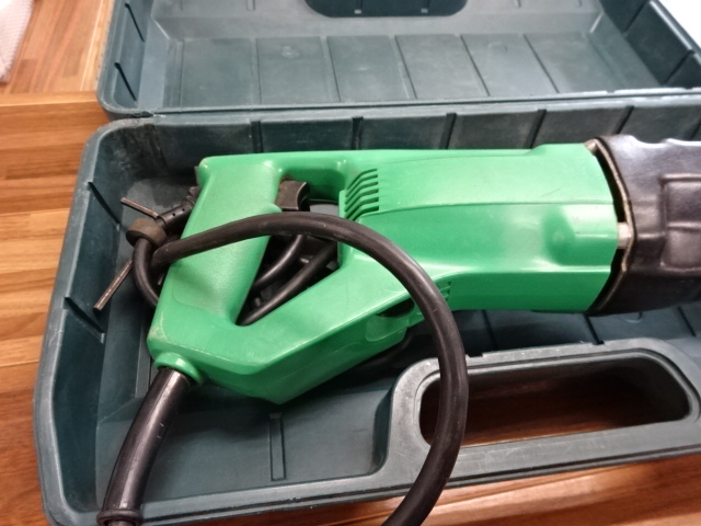 　A　 日立　セーバソー　CR12V　　1.2 新品 HIKOKI CR12VY(N) 小型セーバーソー レシプロソー 単相100V 新品