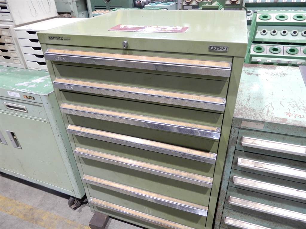 キャビネット 750×700×1100mm　7段　鍵なし