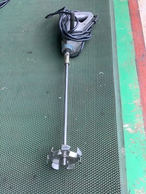 マキタ かくはん機 UT1301