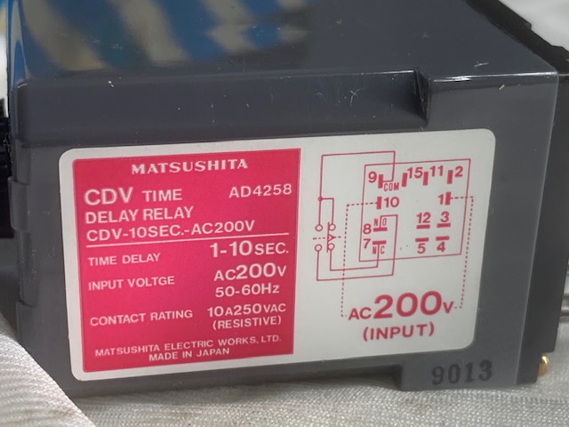 松下電工 CDVタイムリレー AD4258　　　AC200v