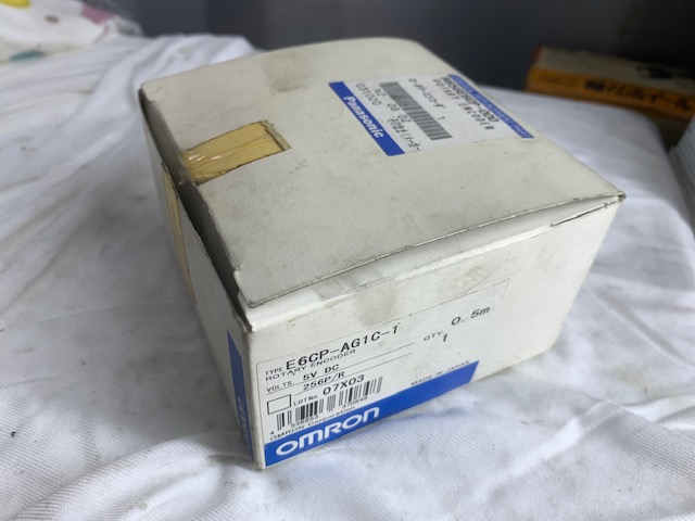 PANASONIC ロータリーエンコーダー E6CP-AG1C-1 0.5m