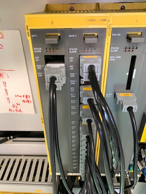 ファナック 15MB CNCシステムコントローラー A16B-2200-0913 + A16B-3200-0060