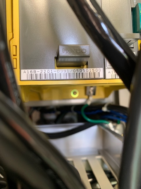 ファナック 15MB CNCシステムコントローラー A16B-2200-0913 + A16B-3200-0060