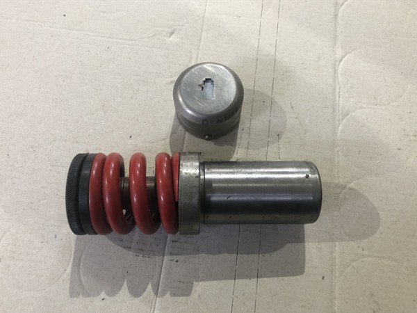 アマダ/AMADA タレパン金型（ショート/セット） 3082118（パンチ）/3082118（ダイ）