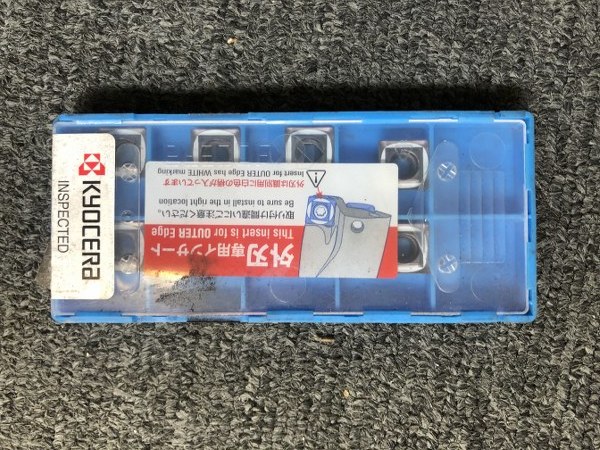 京セラ/Kyocera チップ SCMT110406-GM-E