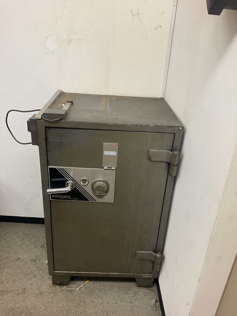 金庫 600×500×1000mm