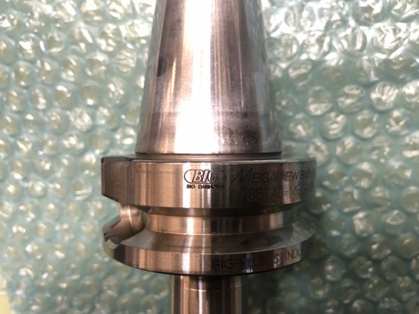 大昭和精機/BIG DAISHOWA BBT40 BBT40-MEGA8N-90
