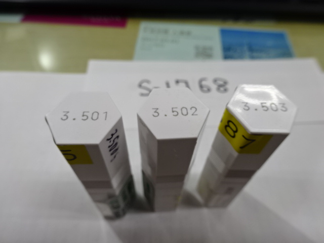 セラミックピンゲージ 3.501・3.502・3.503