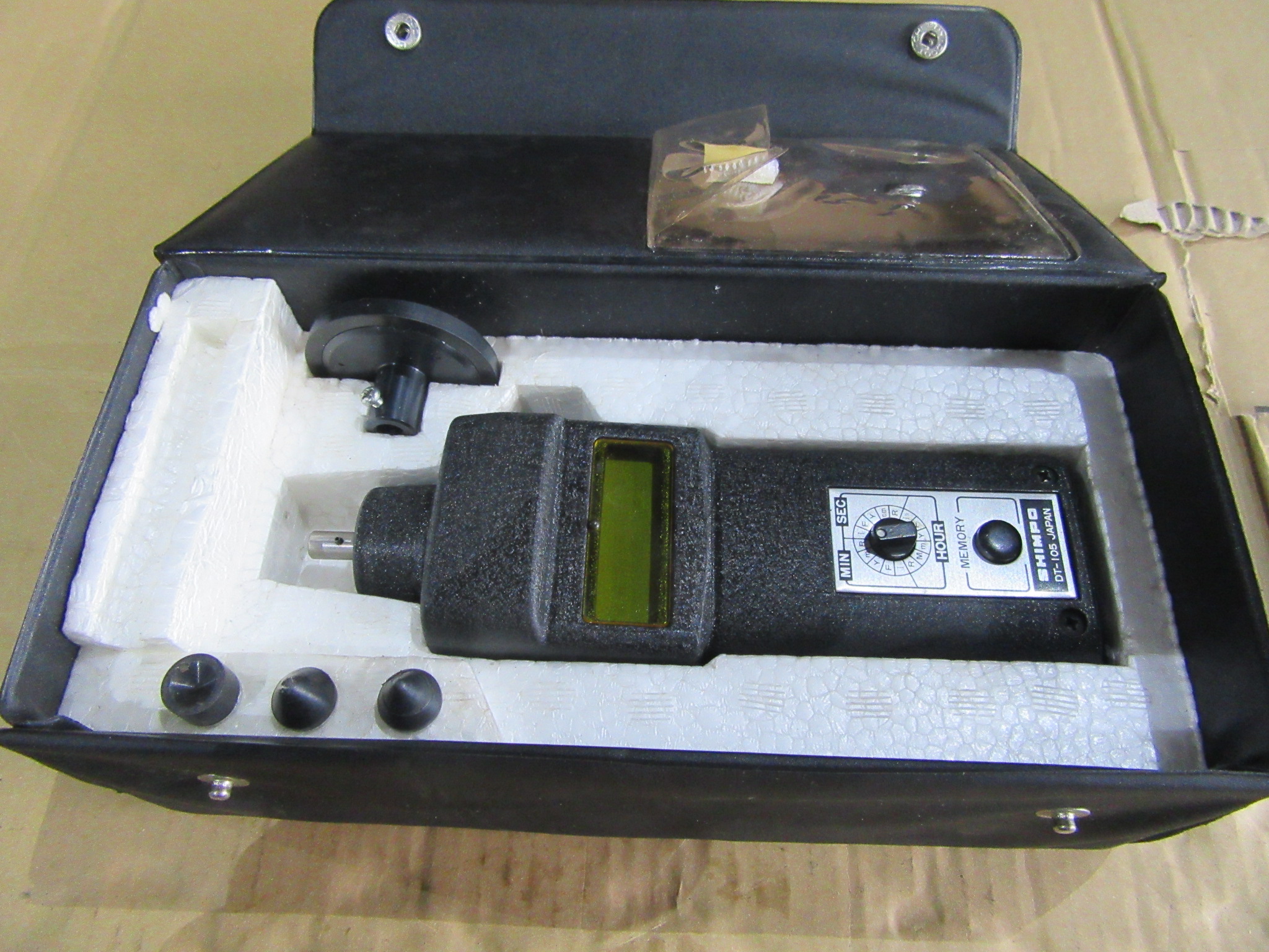 SHIMPO ハンドヘルド回転速度計 DT-105
