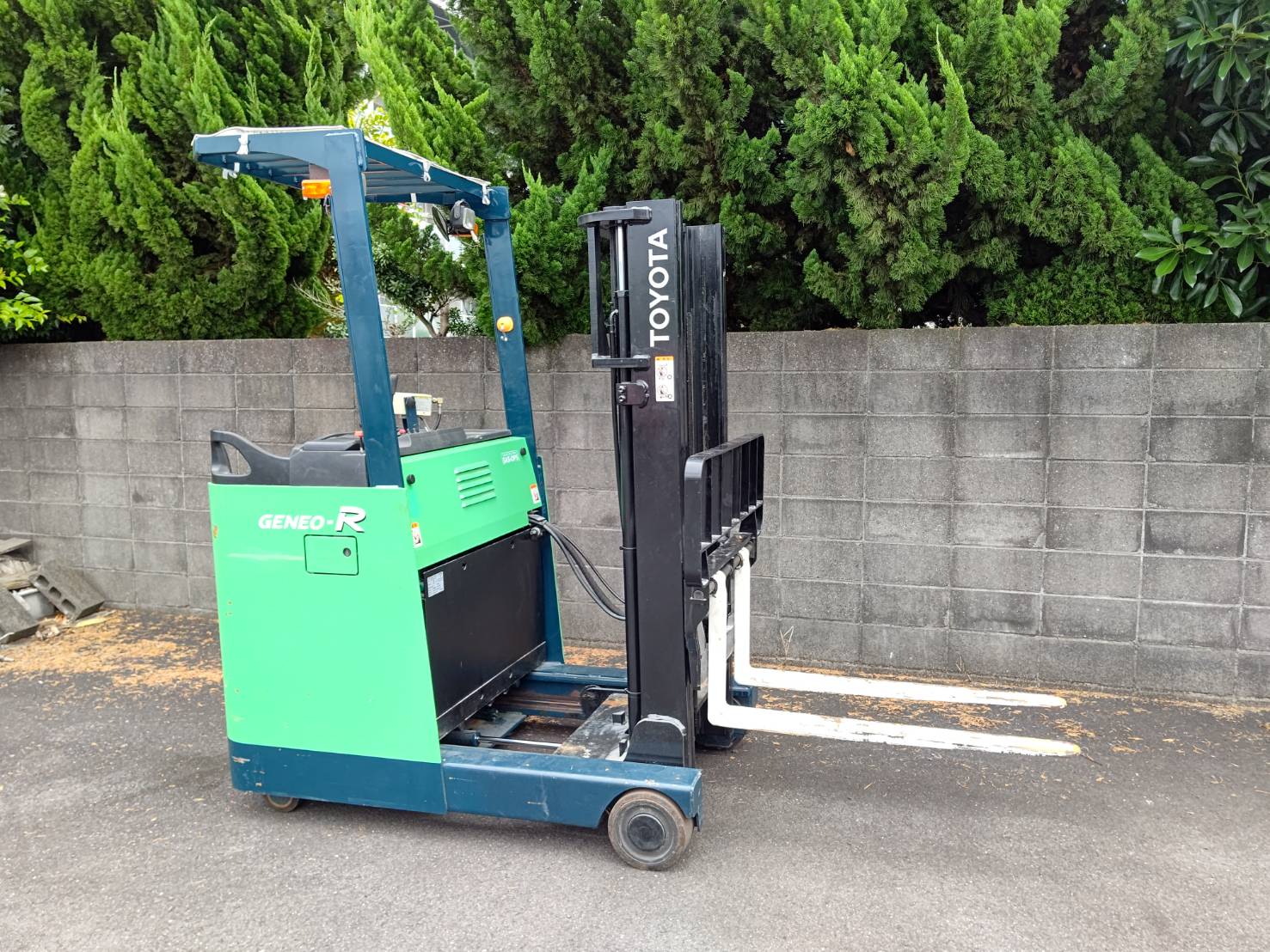 トヨタ 1.5Tフォークリフト 7FBR15 | マシンライフ