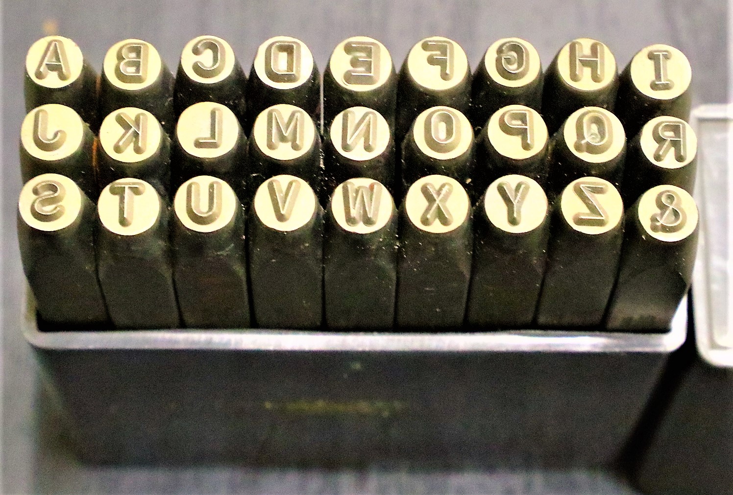 STEMPA 刻印セット 2.5mm　A-Z.&