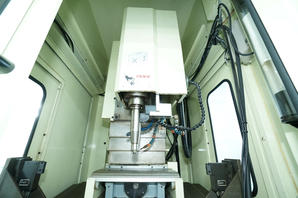 スギノマシン NC立フライス MS2000VP