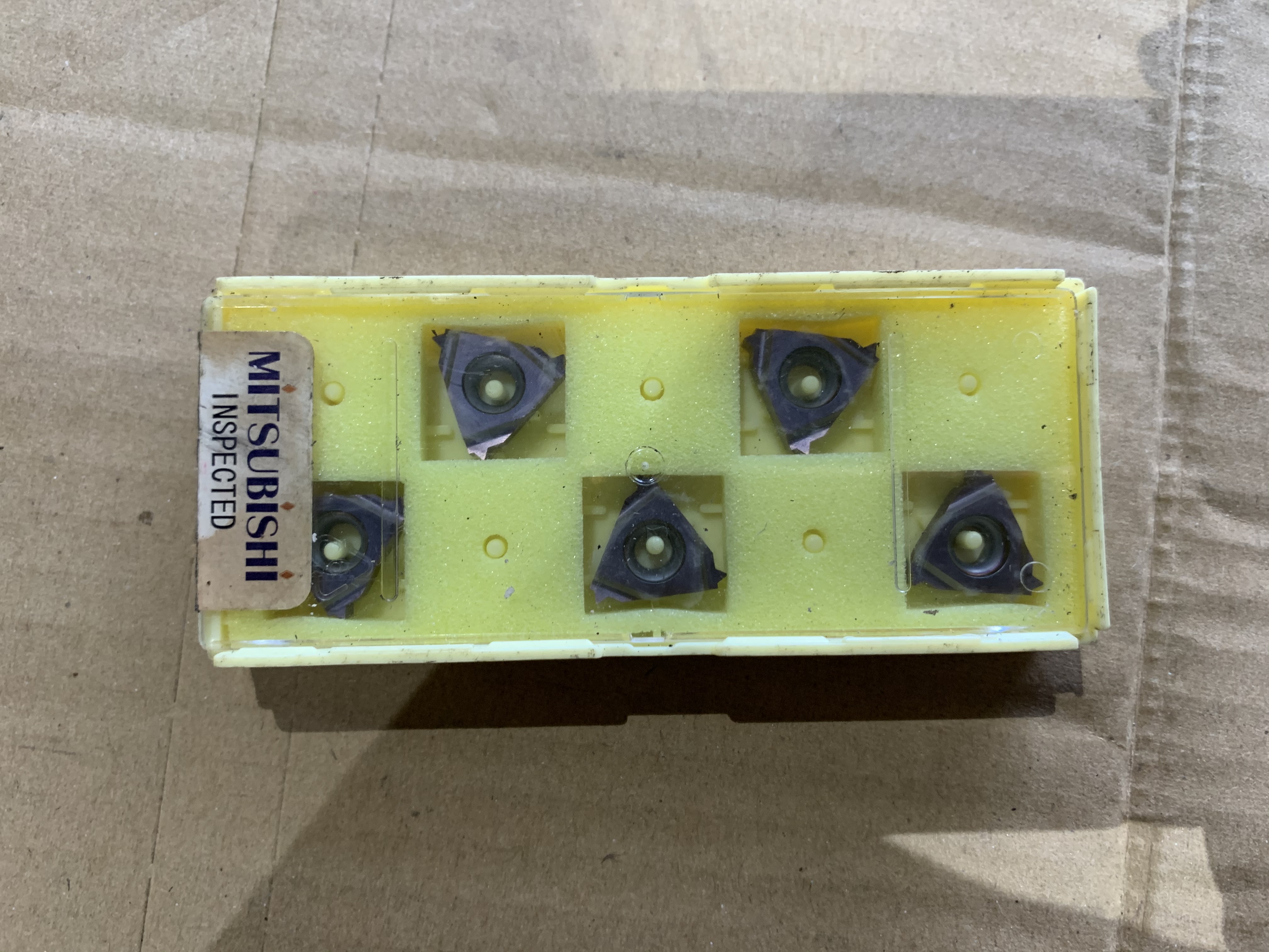 三菱/MITSUBISHI チップ MMT16IR200ISO  VP15TF