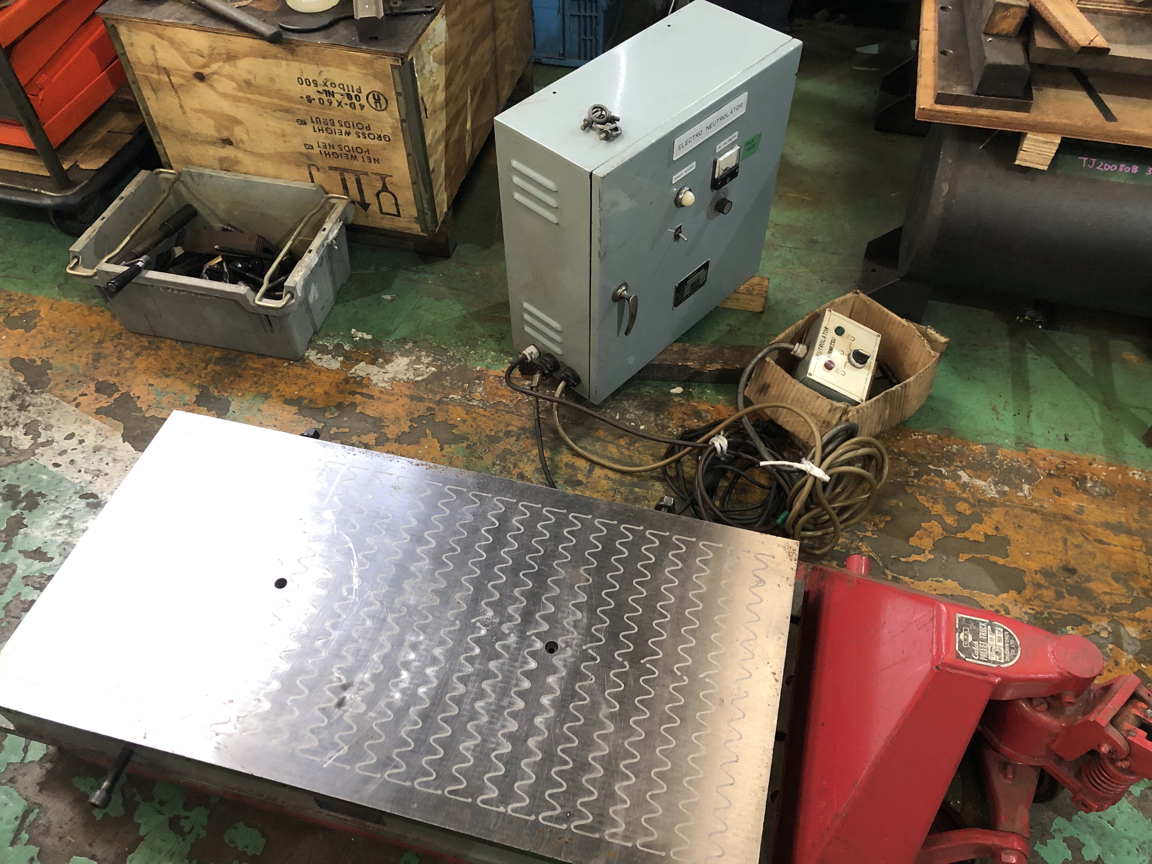 カネテック/KANETSU KOGYO 電磁マグネットチャック KETN-50100A