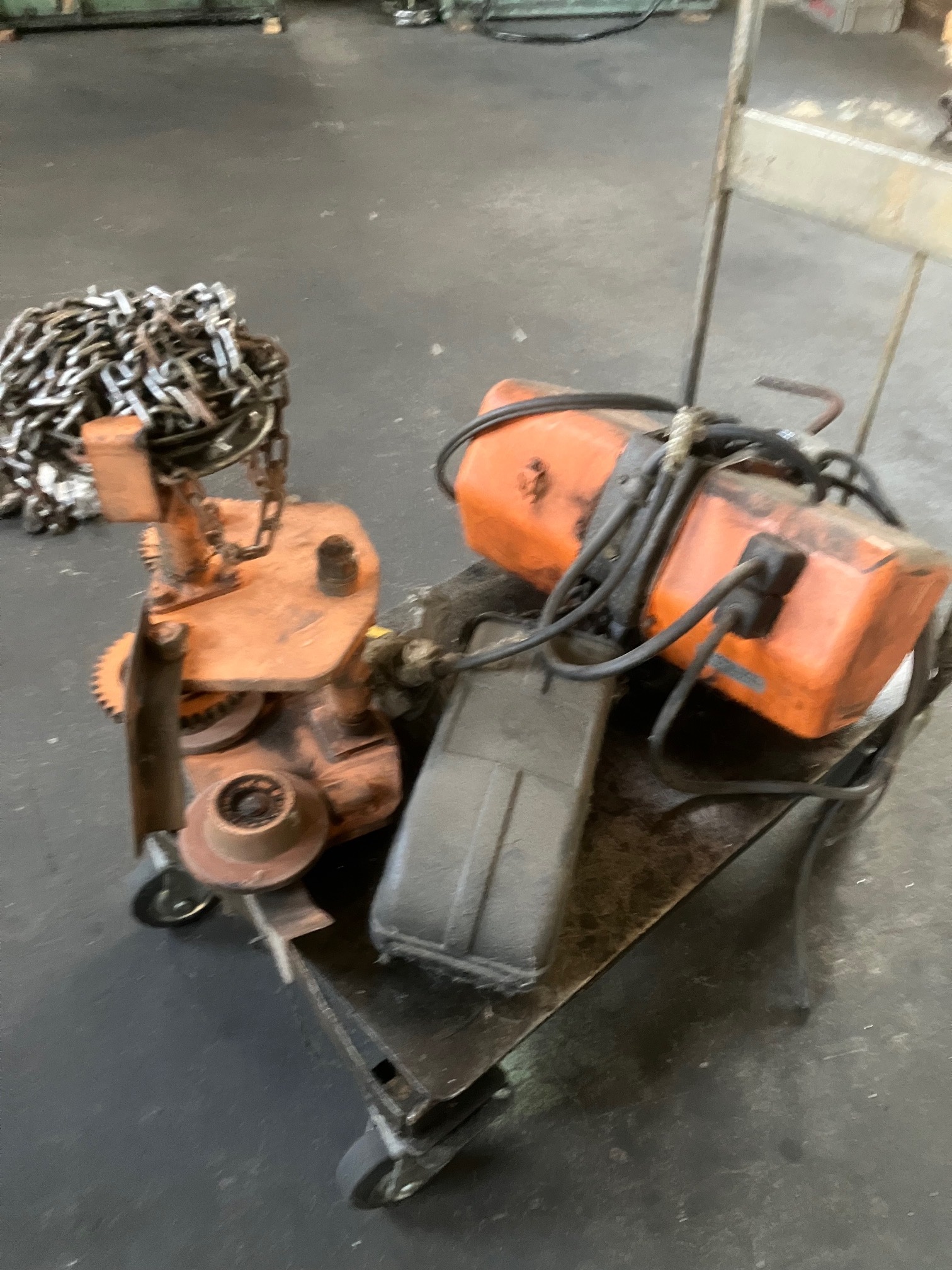 日立 1Tチェーンブロック 1S