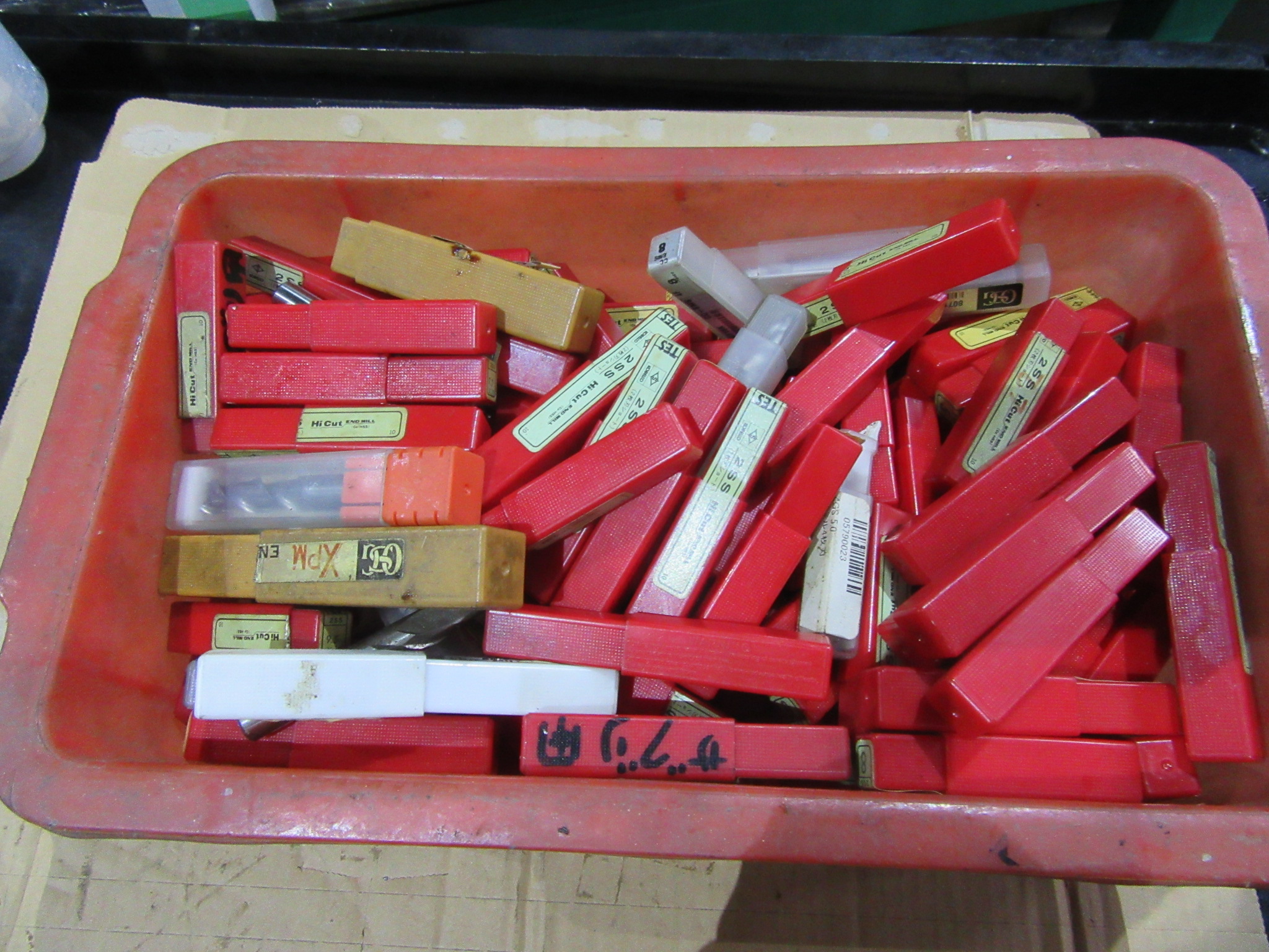 様々 エンドミル1山 様々