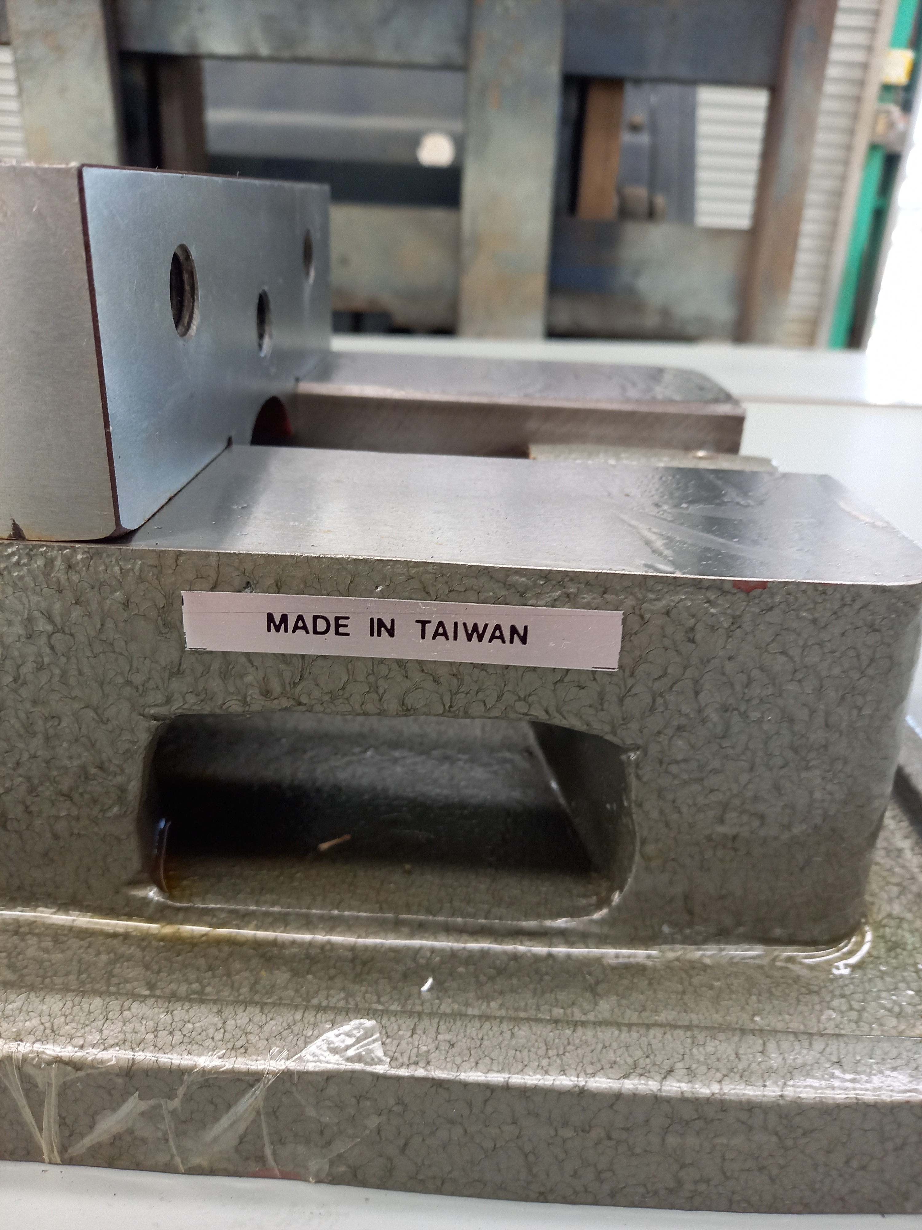 タイワン製 マシンバイス