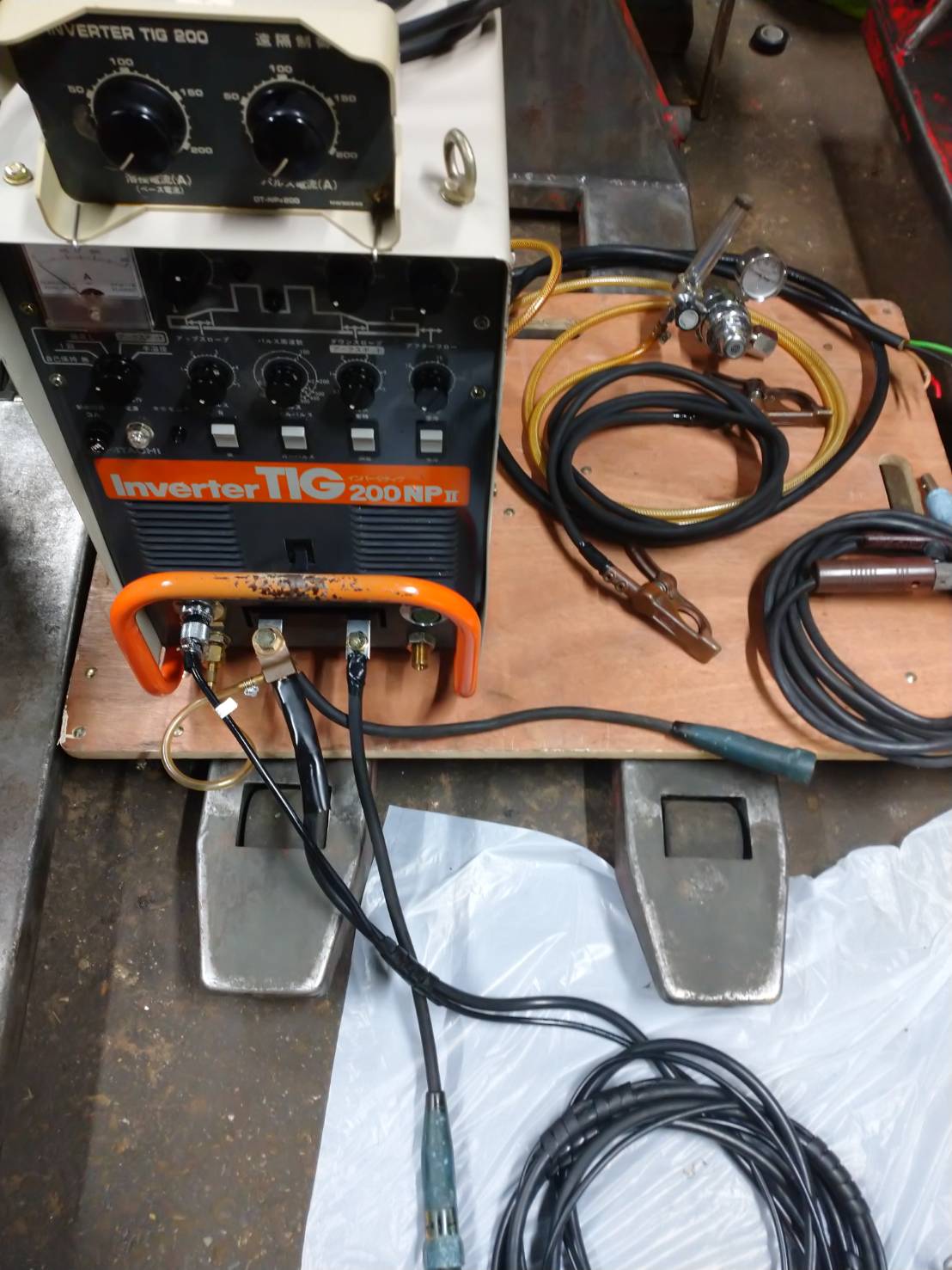 アルミ溶接可　アルゴン溶接　TIG溶接機　日立 ARC-PAIR 200TX 日立製作所 TIG溶接機(アルゴン) DT-NP2 | マシンライフ