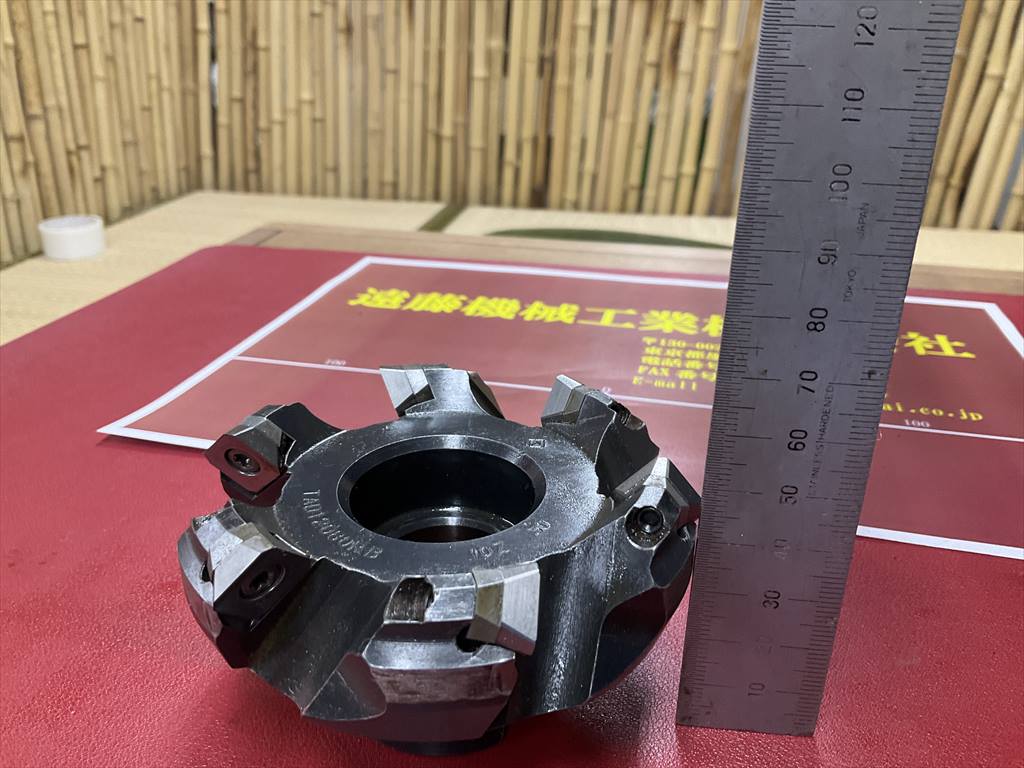 フェイスミル TAD12080RB 6枚刃