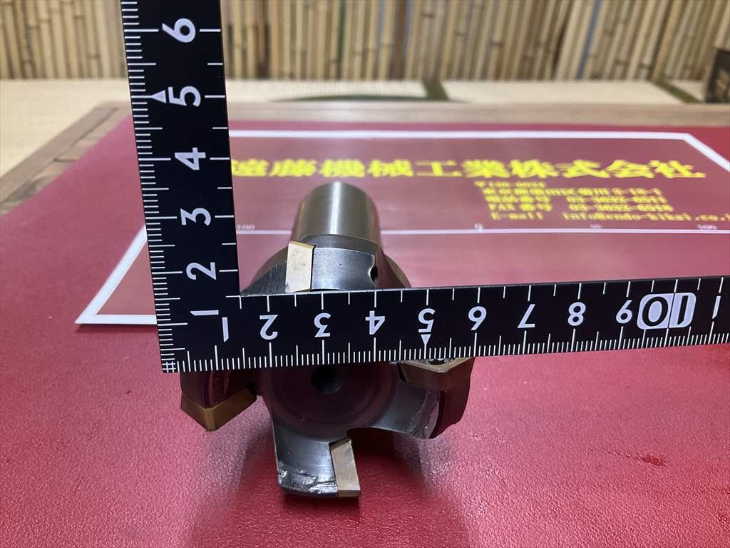 OSG-WALTER F2133 50×SS32×4 4枚刃 シャンク径32mm F2133 50×SS32×4 4枚刃 シャンク径32mm