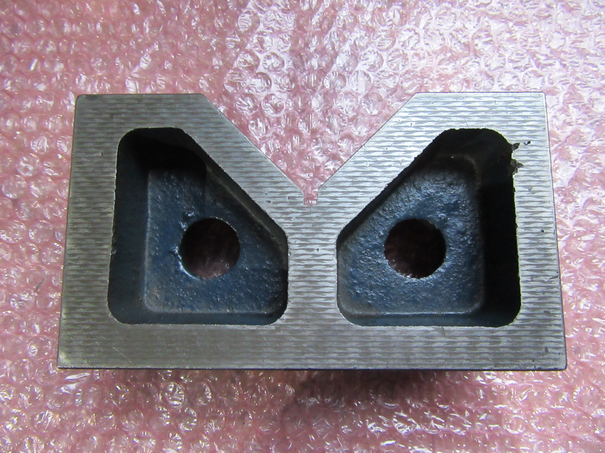 不明 Vブロック 150x86x56mm