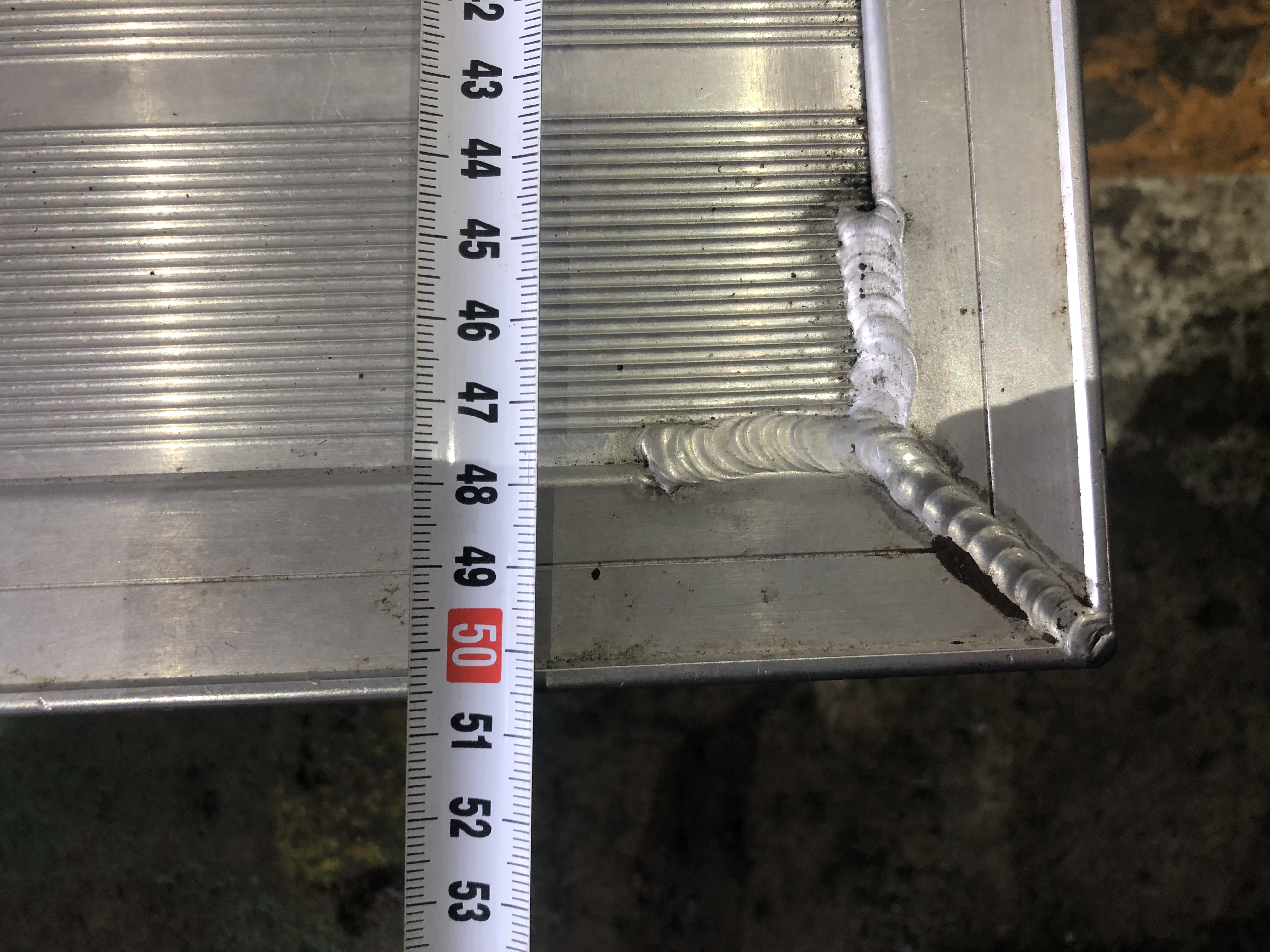 PICA アルミ製足踏台 1段