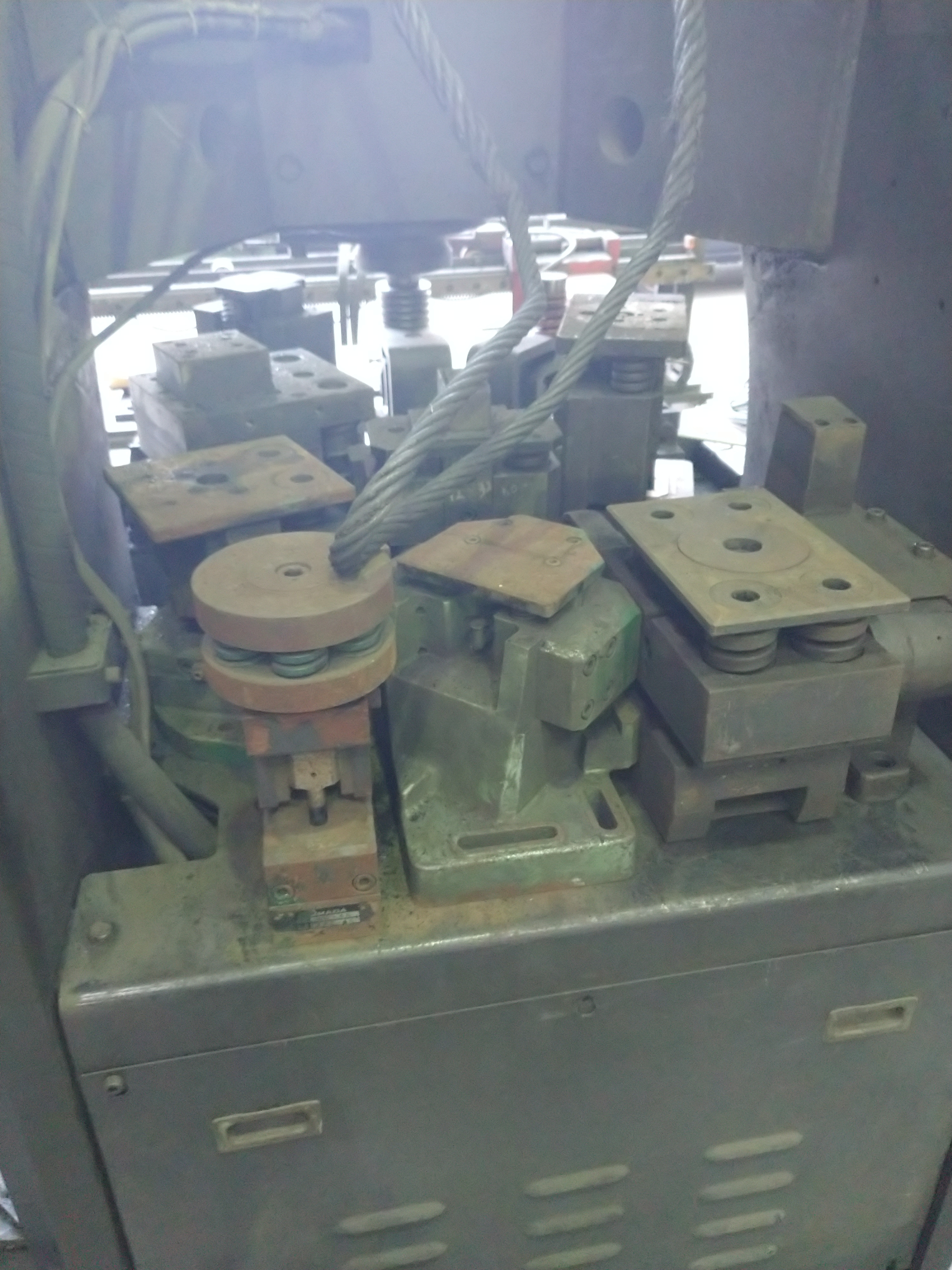 アマダ アイアンワーカー(ビームワーカー・ユニットワーカー) IW-45II