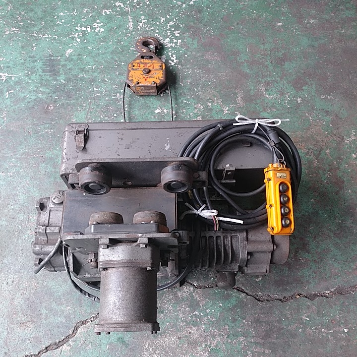 三菱 0.5Tホイスト 1/2LM