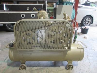 東芝 2.2kwエアーコンプレッサー SP160-22T9