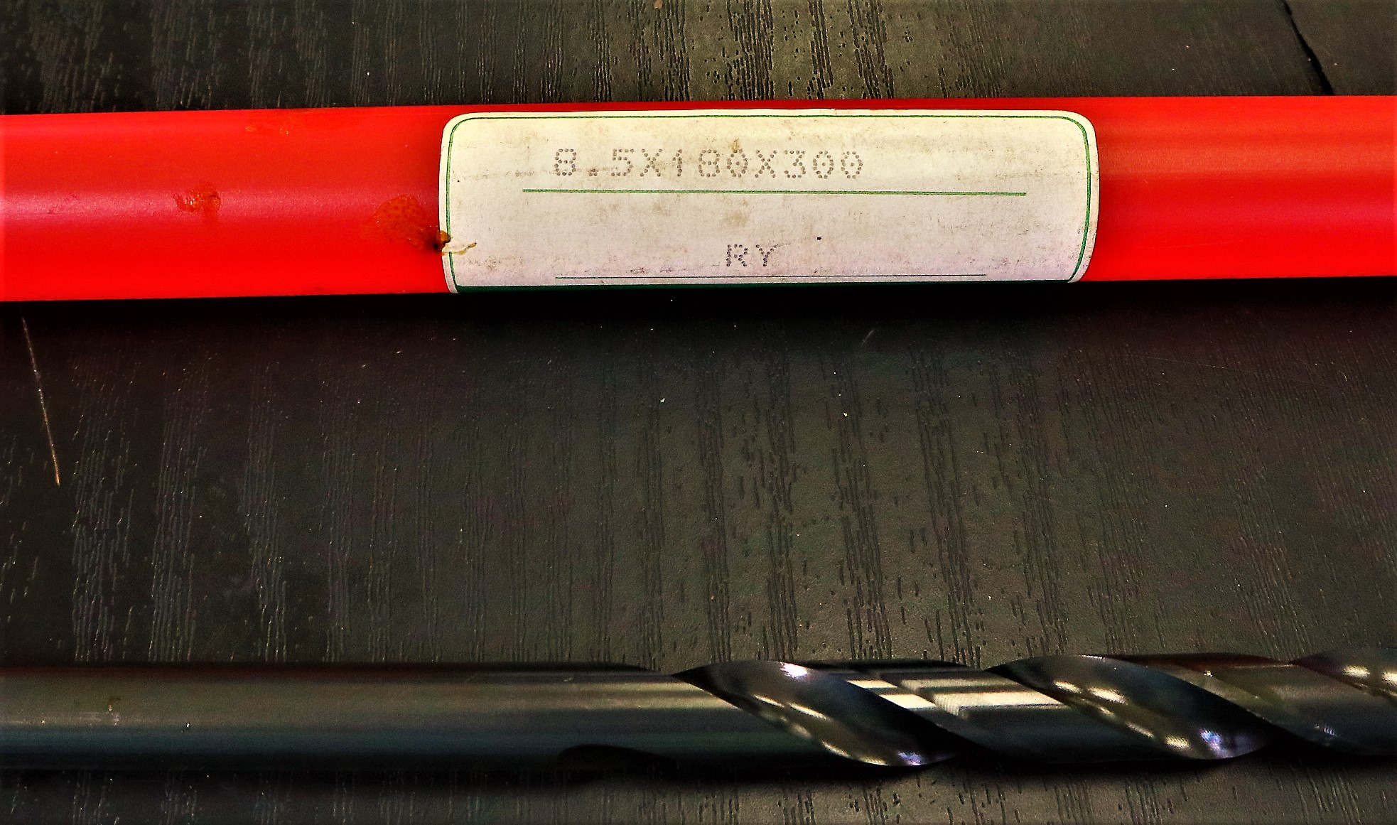 KOBELCO ツイストドリル 8.5×180×300　未使用