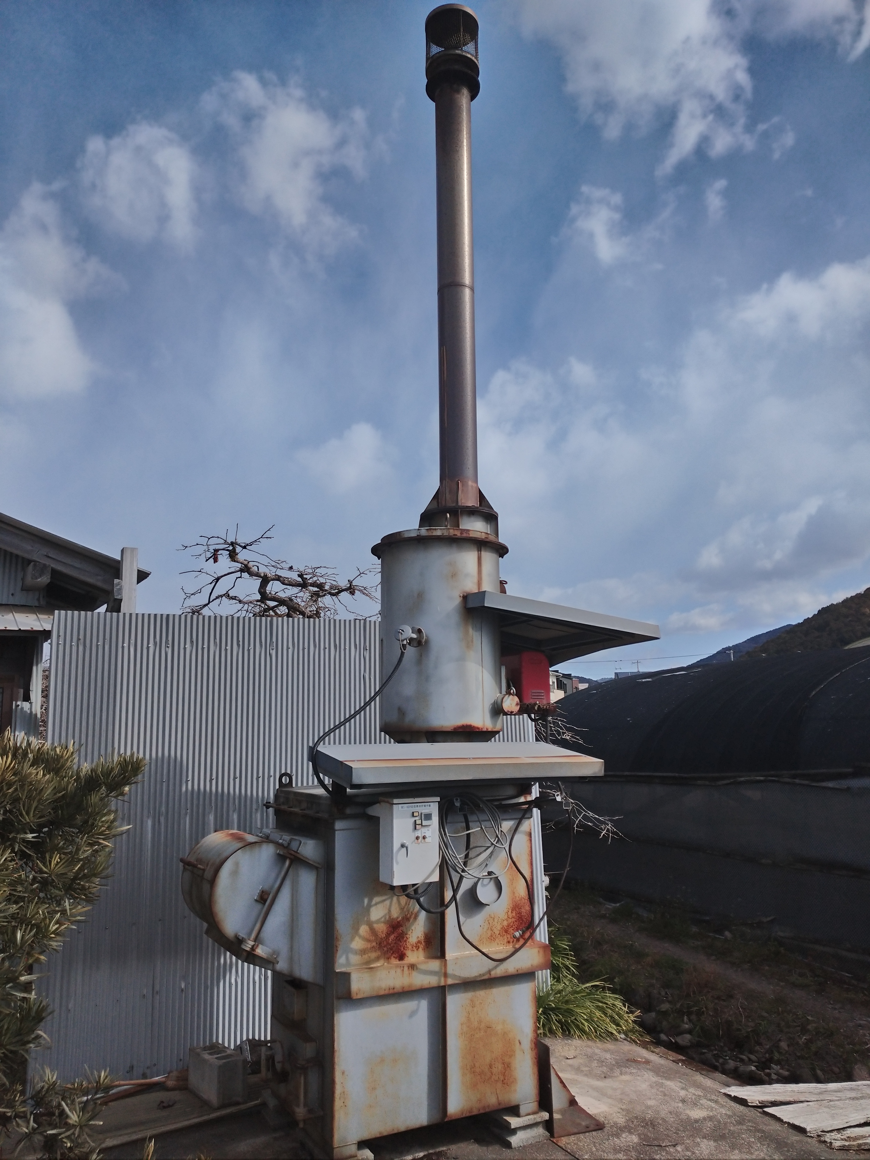 サンコー通商 大型焼却炉業務用 WS800NB | マシンライフ