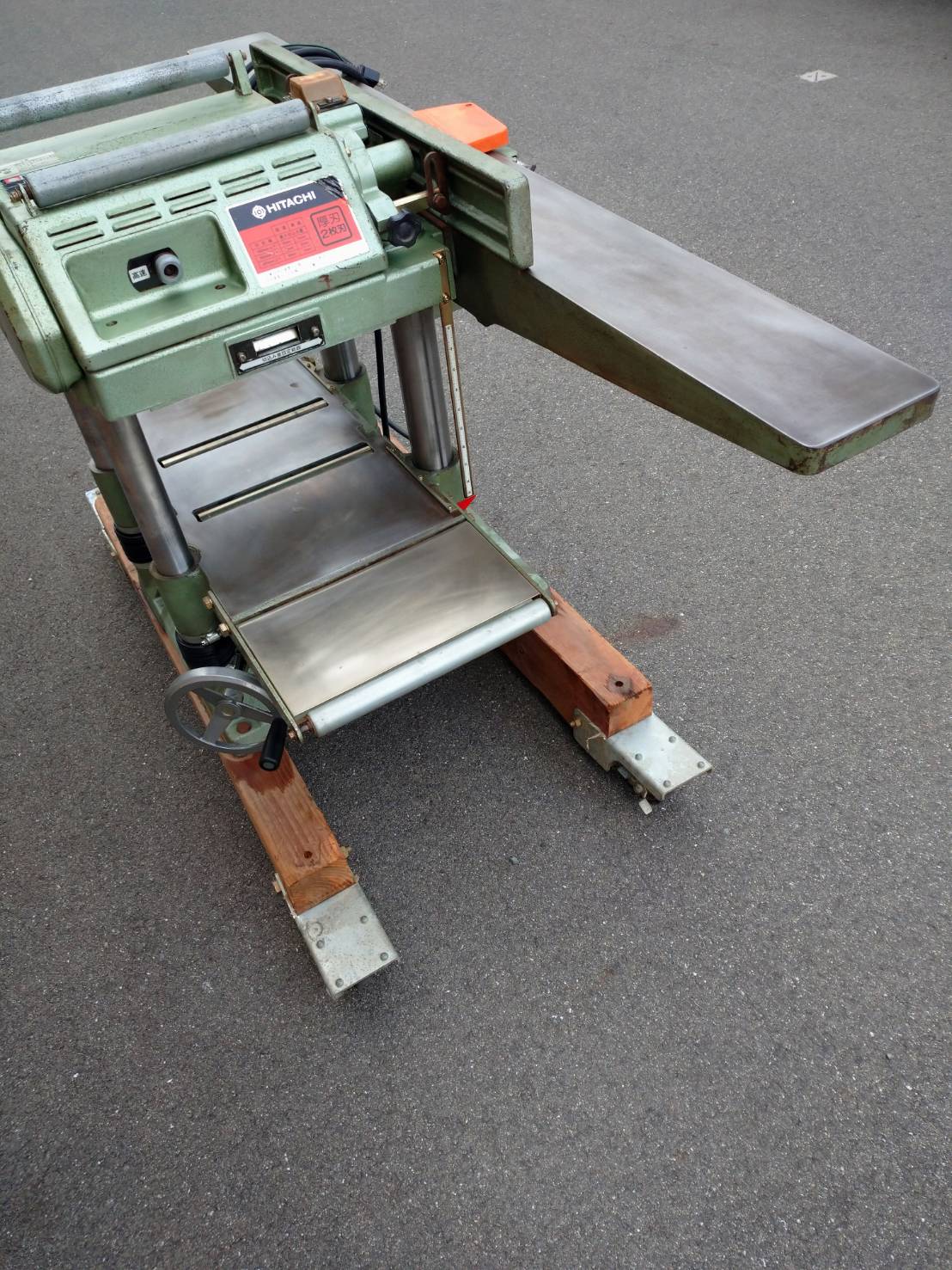 日立工機 自動かんな盤 P100RF | マシンライフ