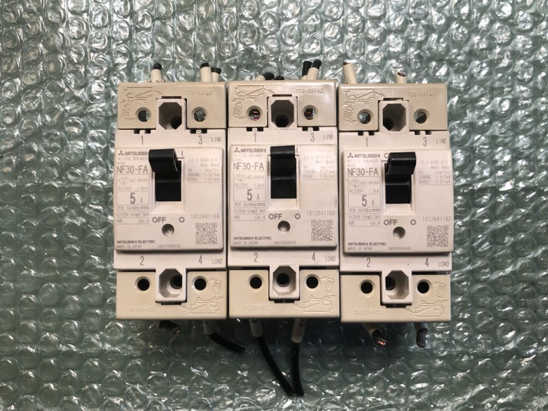 三菱/MITSUBISHI 制御盤用ノーヒューズ遮断器 NF30-FA（3個）