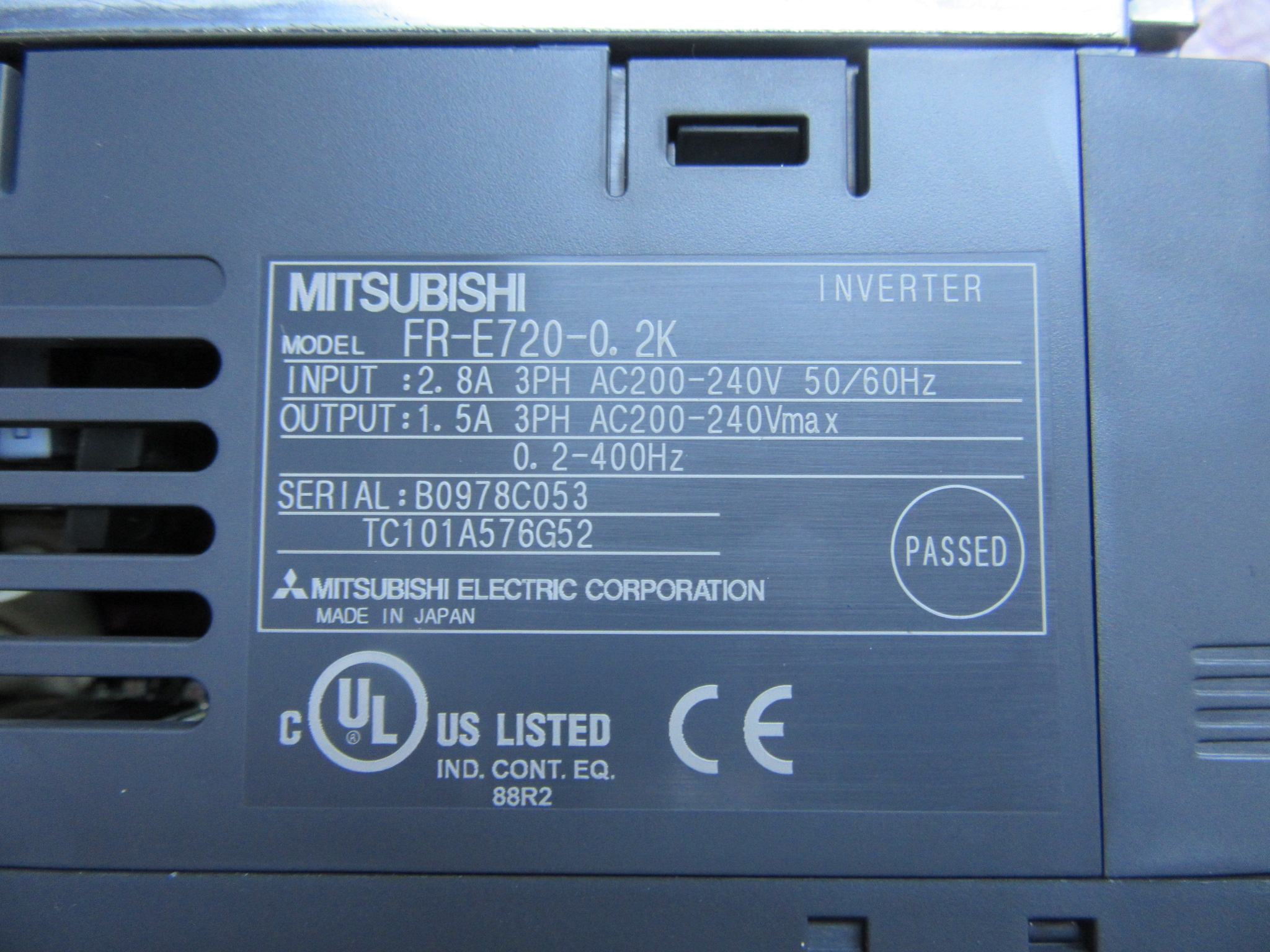 三菱/MITSUBISHI インバーター FR-E720-0.2K