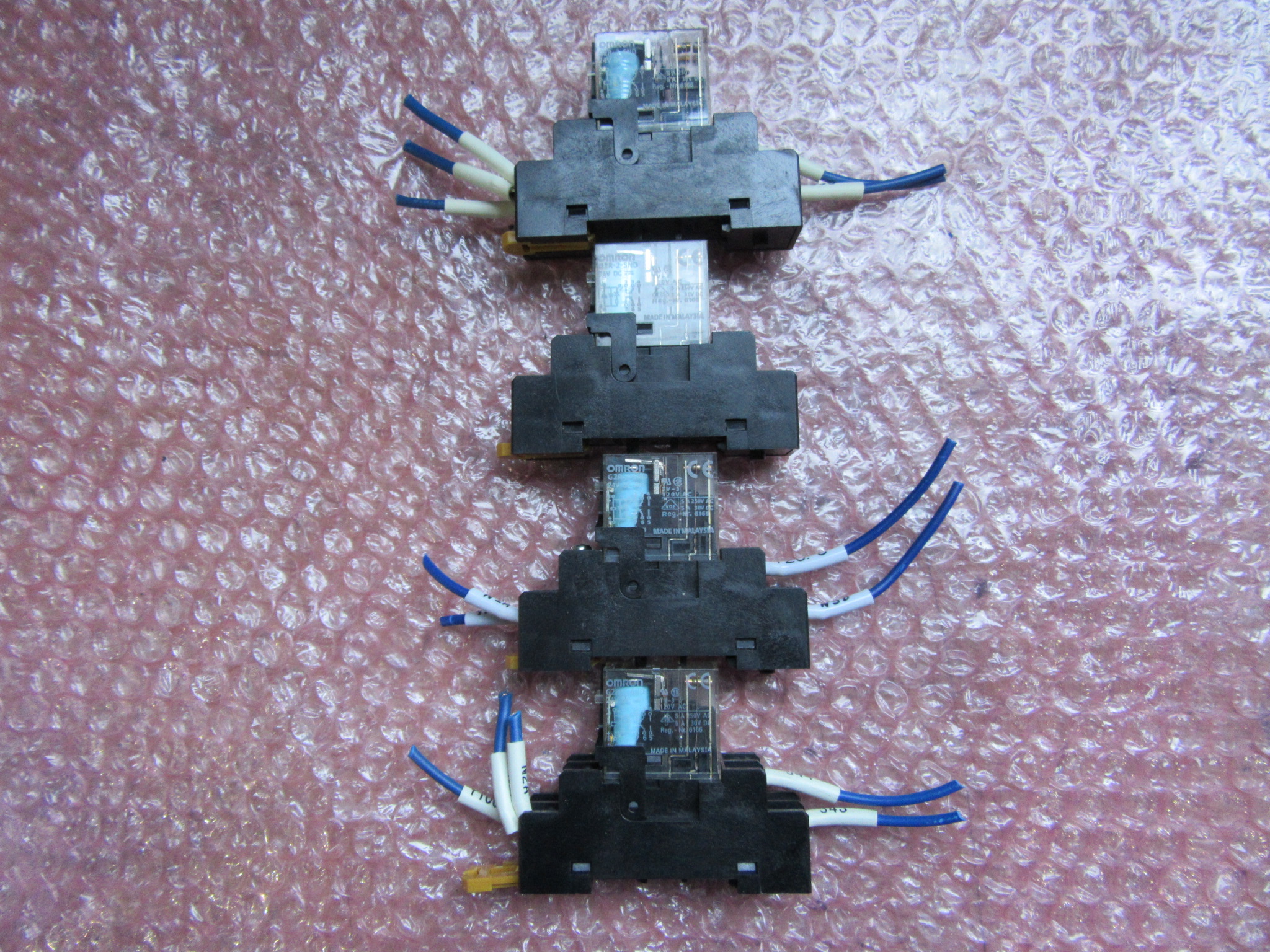 オムロン/OMRON ミニパワーリレー4個 G2R-2-SND(24V DC)