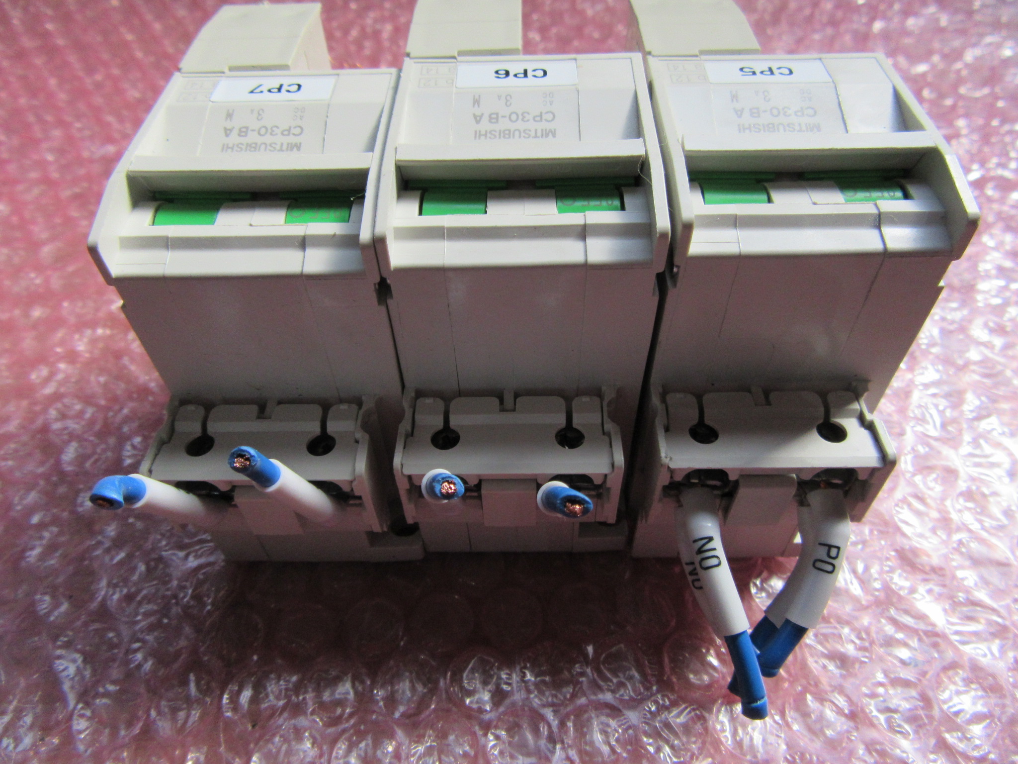 三菱/MITSUBISHI サーキットプロテクタ3個 CP30-BA(3A)