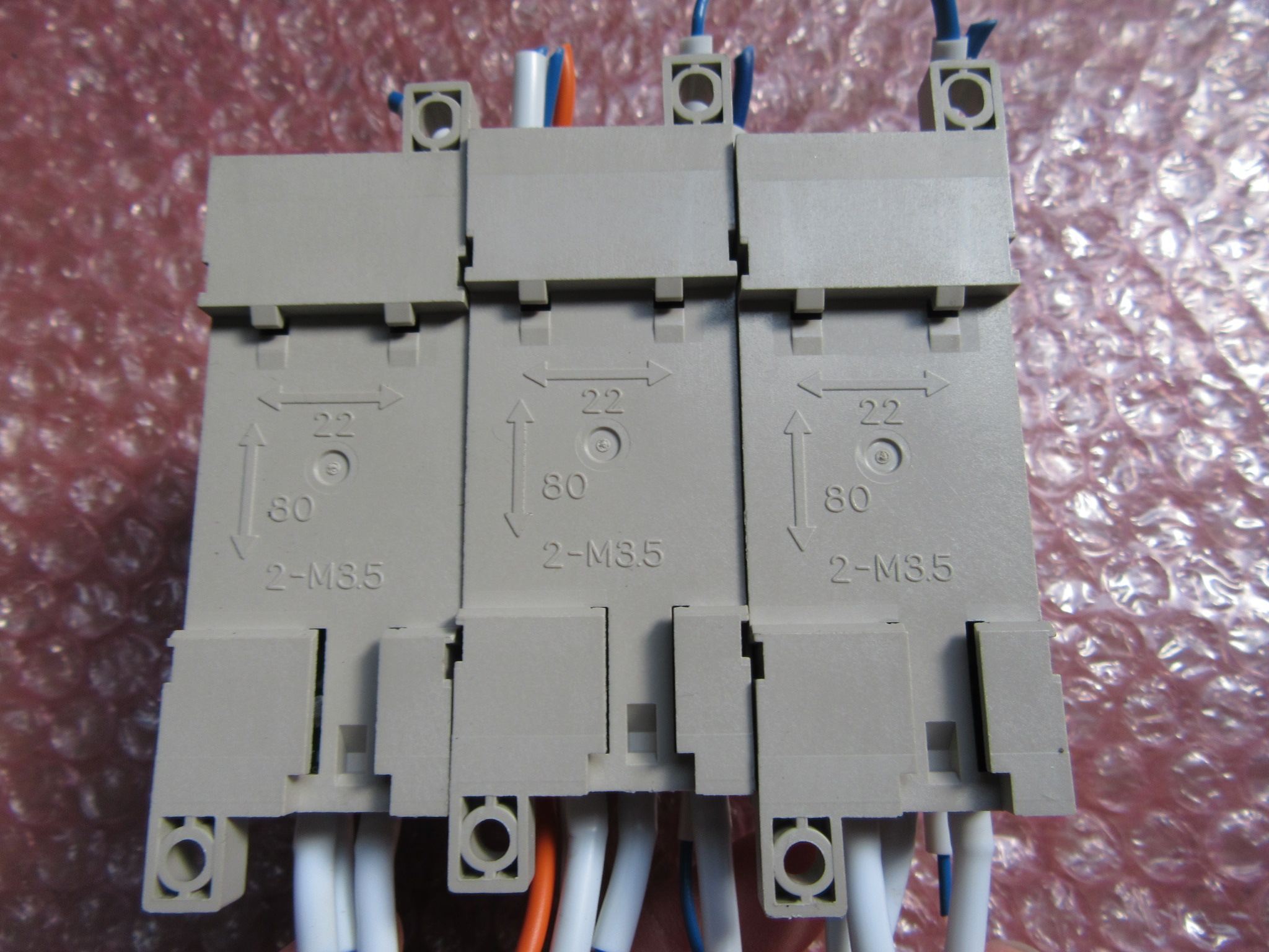 オムロン/OMRON セーフティリレーソケット 3セット P7SA-14F-NDリレーシリース:G7SA-4A2B(24VDC)