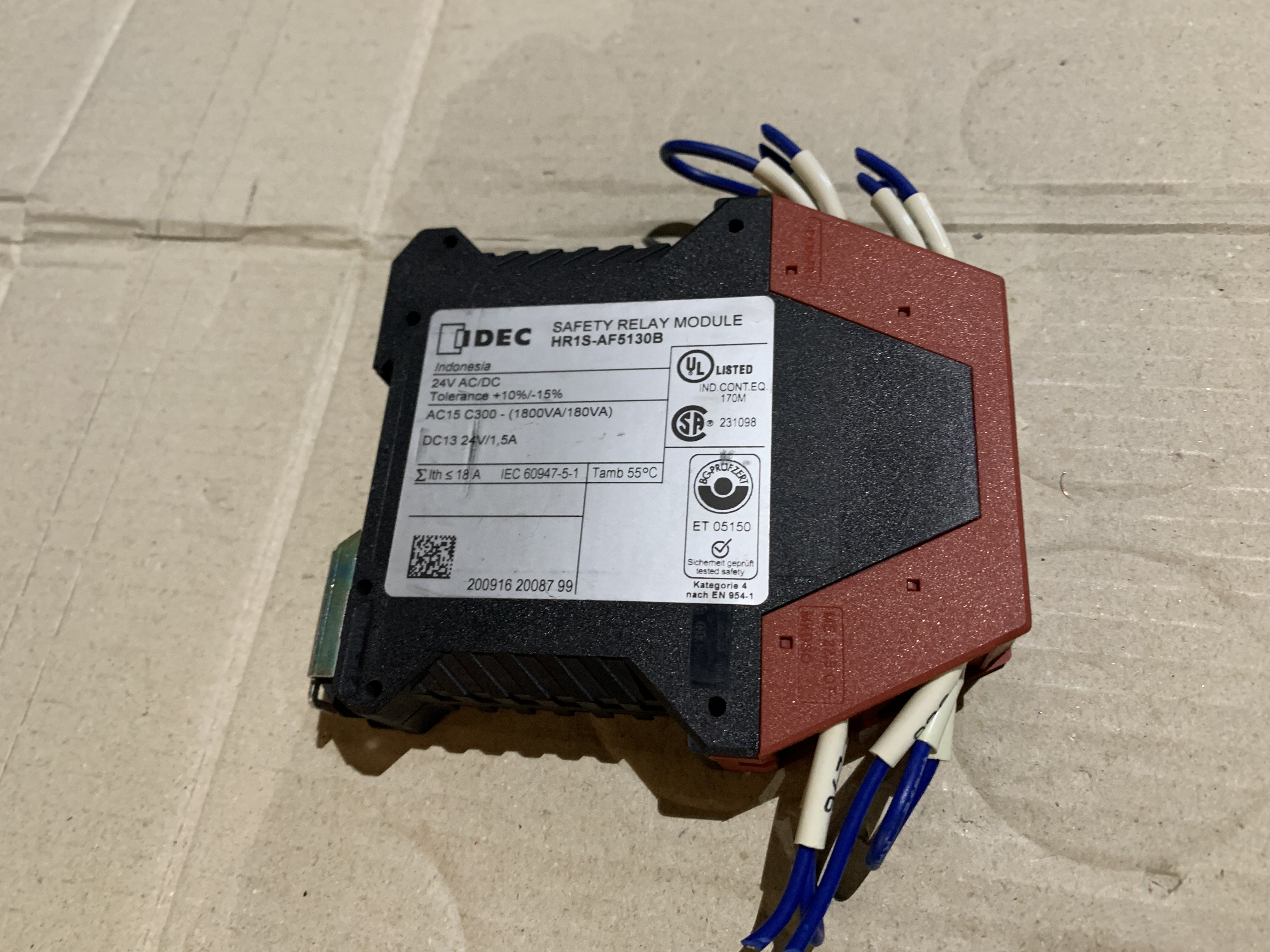 IDC 安全リレーモジュール HR1S-AF5130B